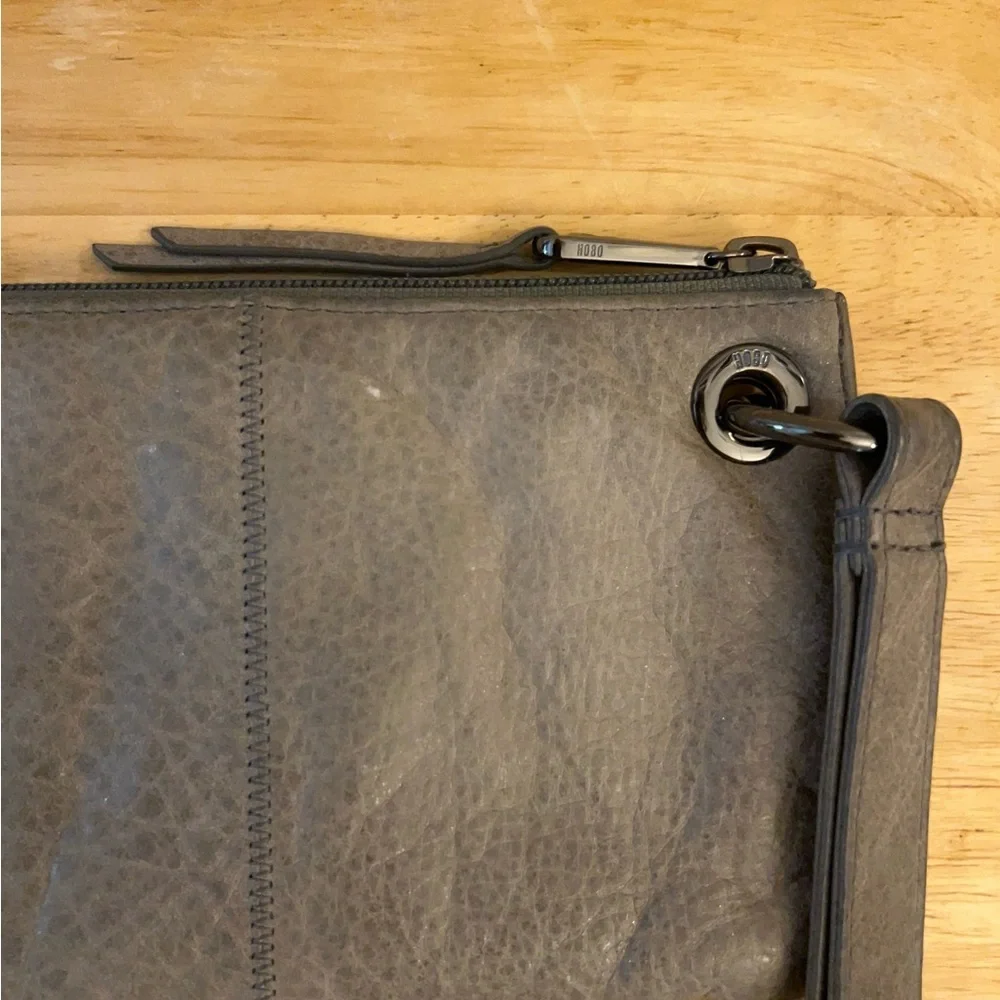 HOBO International Vida 100% Leather Wristlet Clutch.